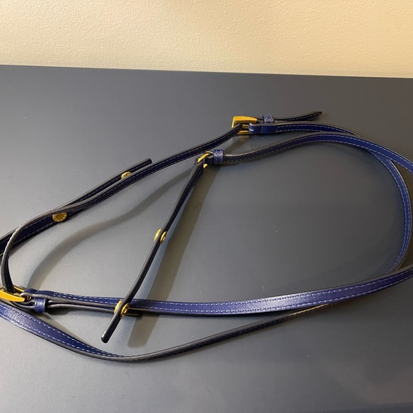 💯Authentic PRADA WOC wallet on chain (Blue) - Picture 12 of 14